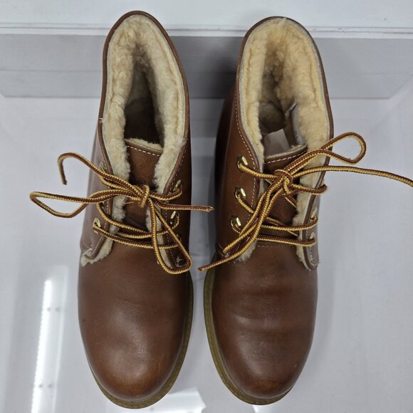 Vtg Timberland Womens 6.5 USA Brown Leather ankle Boots Sherpa Oil Resistant - Picture 4 of 10